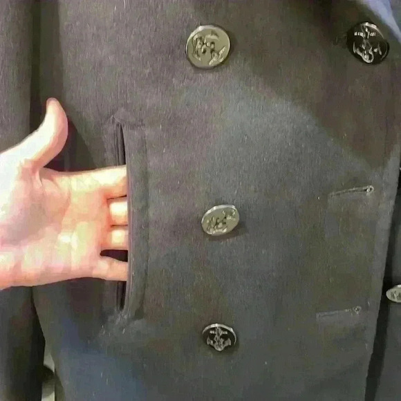 US Navy VINTAGE Peacoat 8 Button Circa 1960, size 36. See measurements - Picture 15 of 16